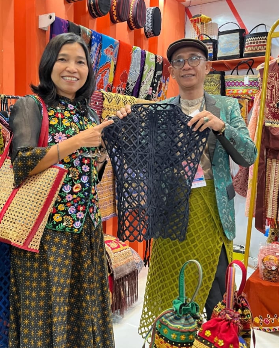 Produk Sulam Usus Elfira